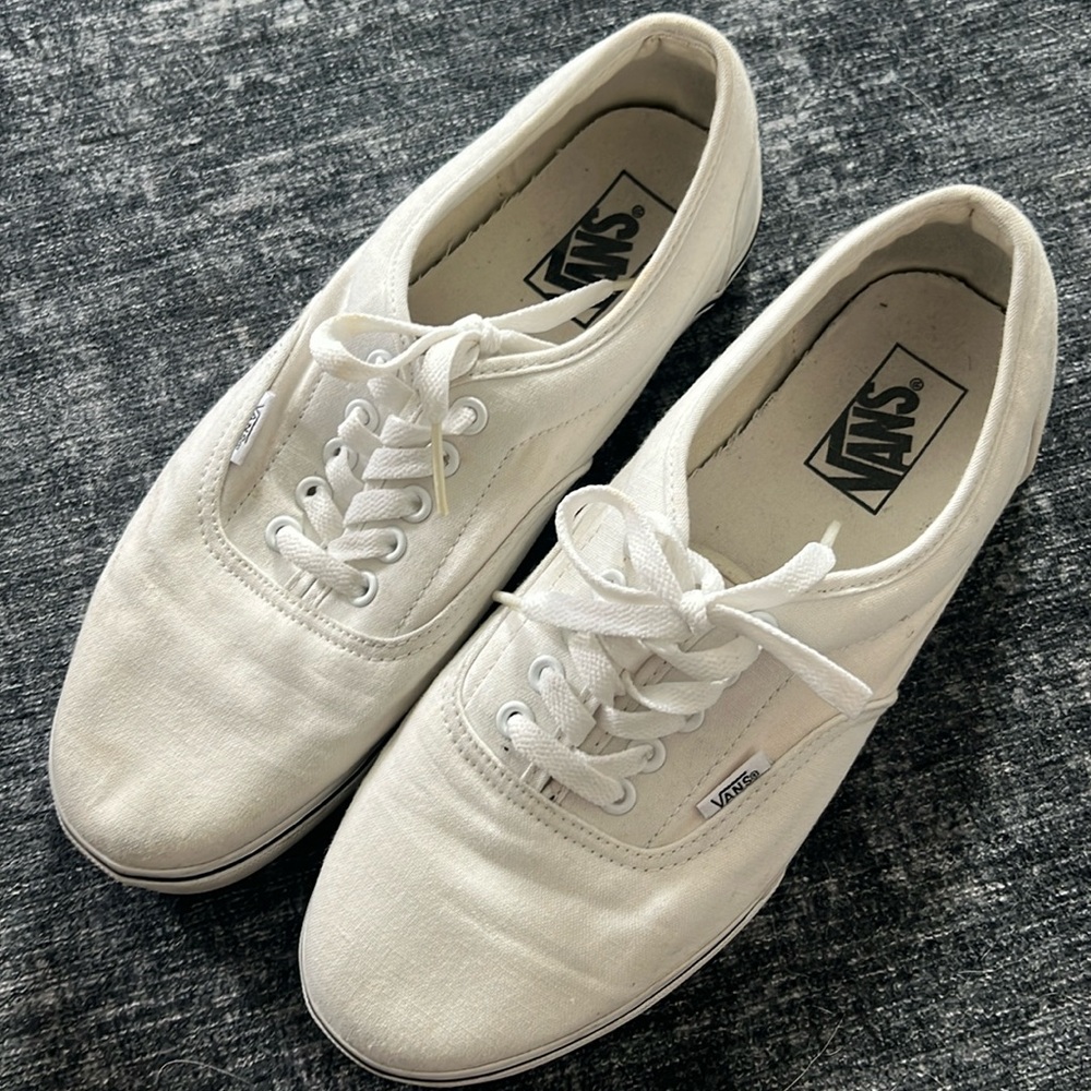 Vans mens era low pros size 9 white